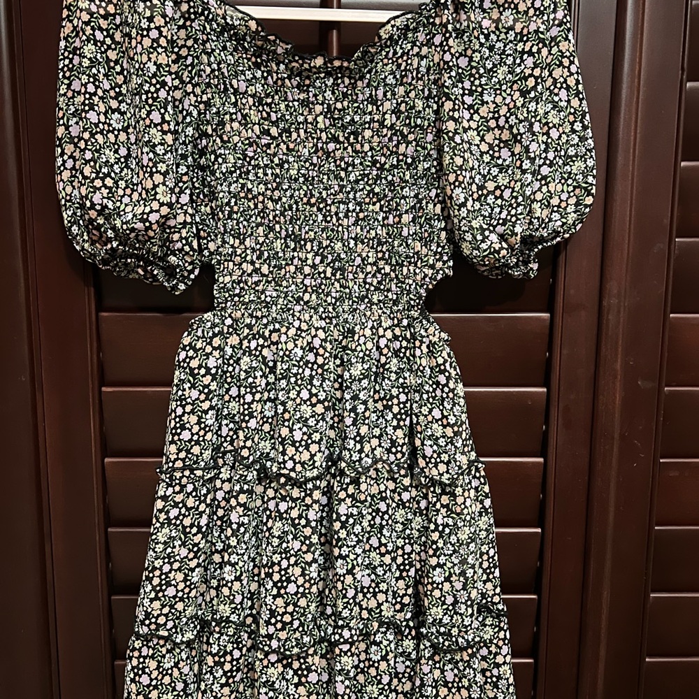 Art Class Black Floral Puff Sleeve Dress